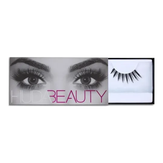 Huda Beauty Classic Lash – Monique #3 